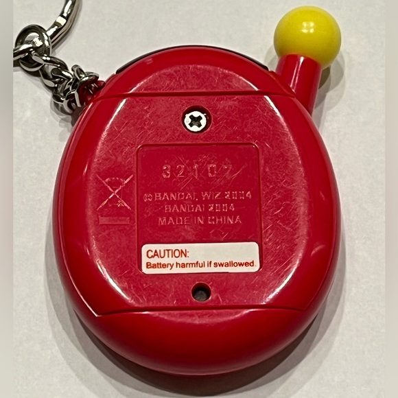 Tamagotchi Connection v4 - Hearts - Picture 3 of 4
